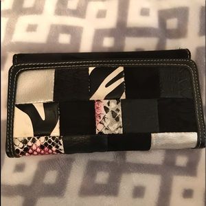 Pretty black wallet
